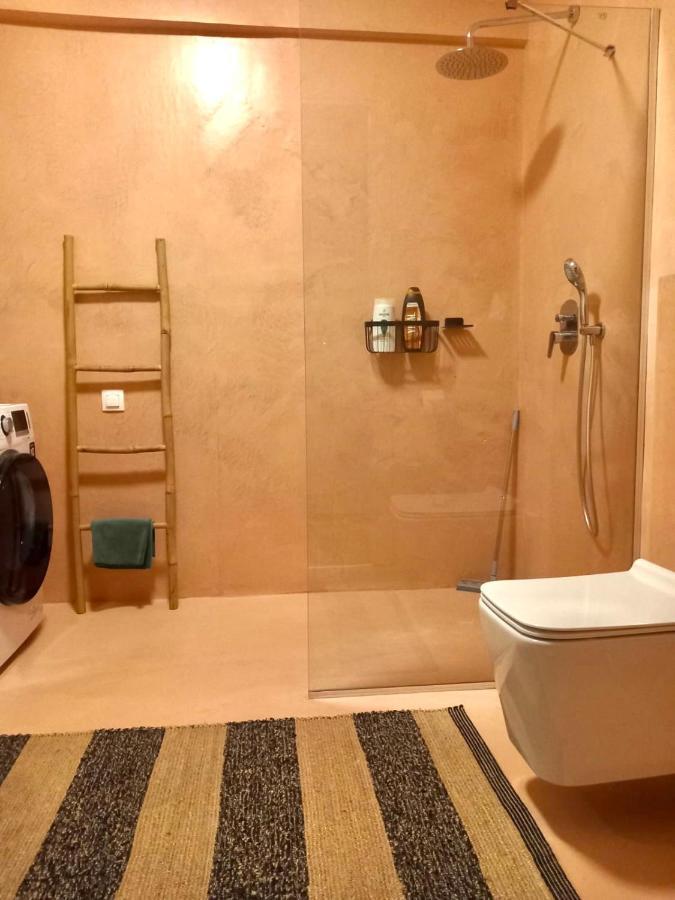 Specious Flat In Thessaloniki Aparthotel Ngoại thất bức ảnh