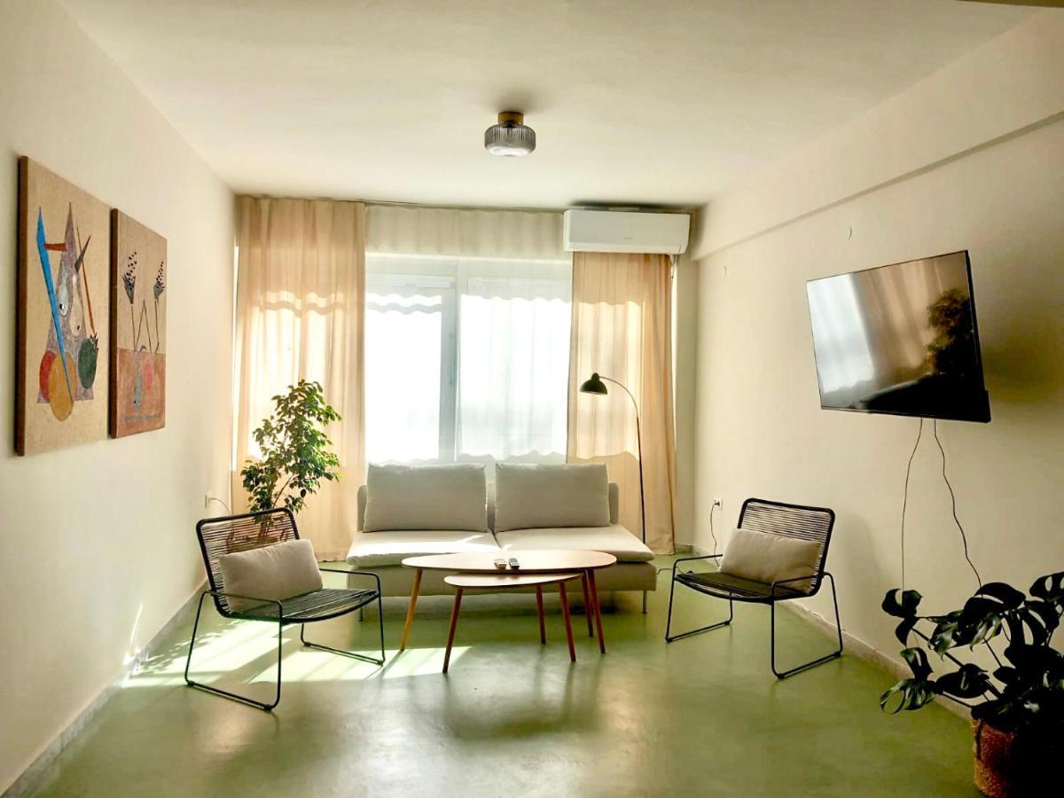 Specious Flat In Thessaloniki Aparthotel Ngoại thất bức ảnh